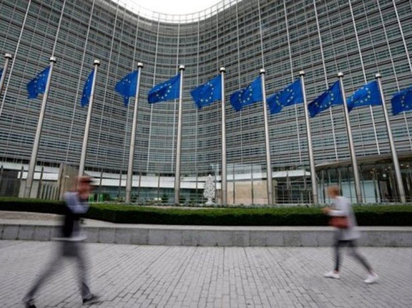Komiteti Ekonomik dhe Social bëhet institucioni i parë i BE-së që pranon vendet kandidate