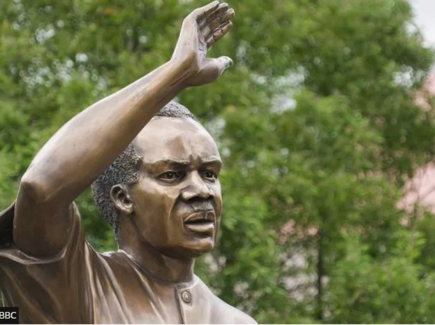 Ish-udhëheqësi i Tanzanisë nderohet me statujë nga Bashkimi Afrikan