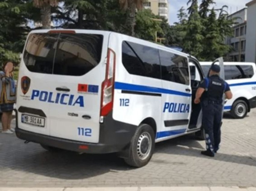 I shpallur në kërkim për prodhim dhe shitje droge në Durrës, arrestohet 32-vjeçari