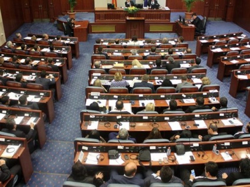 Disa nga partitë më të mëdha në RMV e refuzuan propozimin për zgjedhjen e presidentit në Kuvend