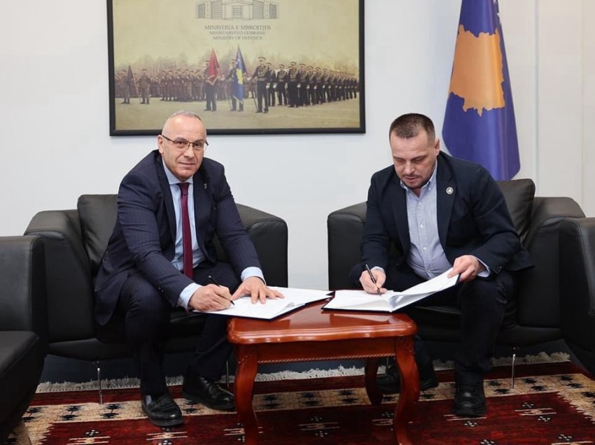 FFK dhe Ministria e Mbrojtjes nënshkruajnë Memorandum të Bashkëpunimit