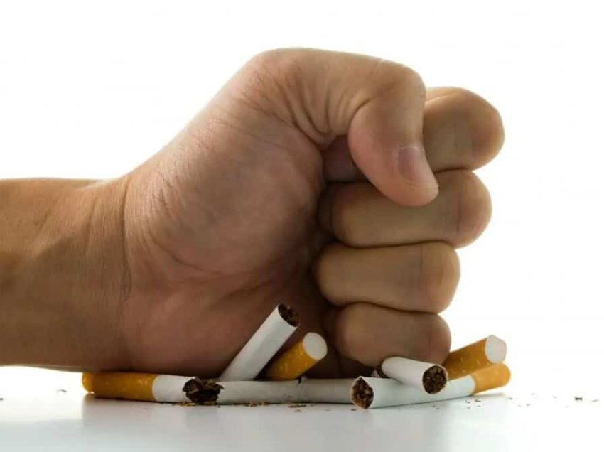 Studimi: Lënia e duhanit ul në mënyrë drastike rrezikun e kancerit në çdo moshë