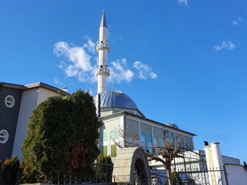 Imami i xhamisë në Prishtinë raporton se u kërcënua: Pislamik serb, xhamitë në shqiptari prodhojnë turq