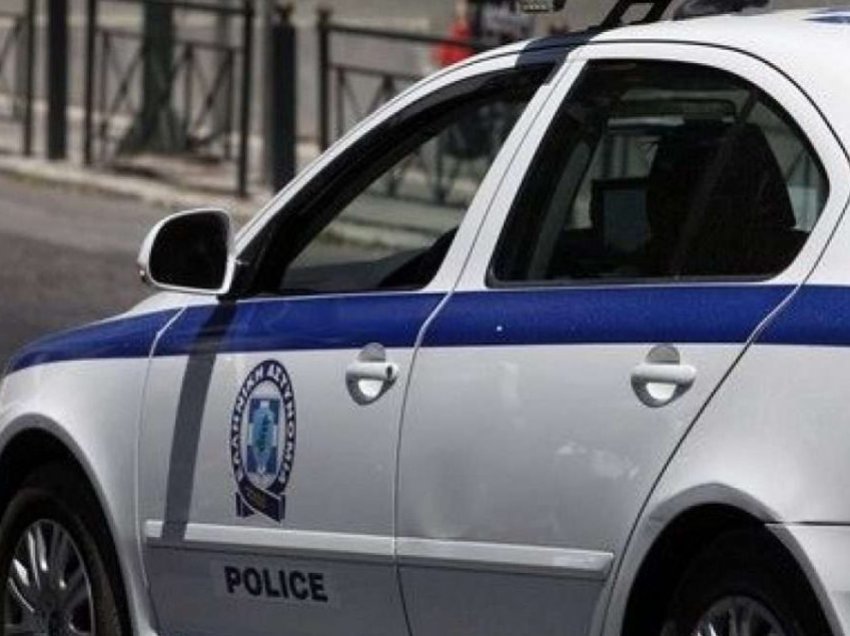 Trafikonin të mitura, arrestohet shqiptarja dhe dy grekët – vajzat përdhunoheshin në grup kundrejt pagesës
