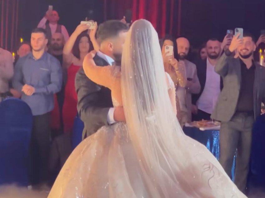 Martohet këngëtari i njohur shqiptar, dalin pamjet nga dasma