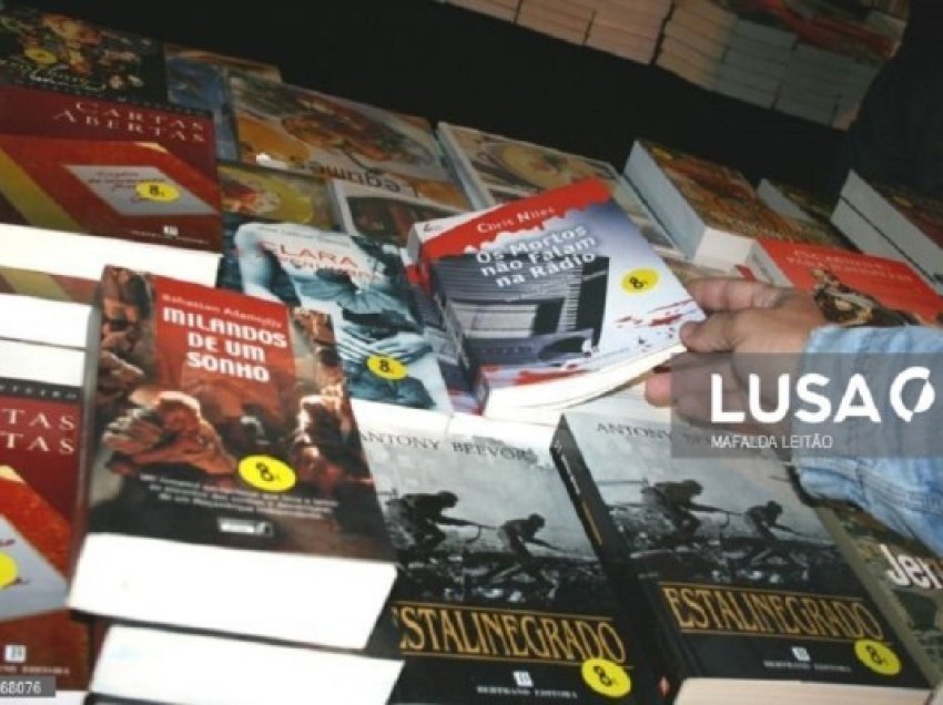 ​Rritet shitja e librave në Portugali