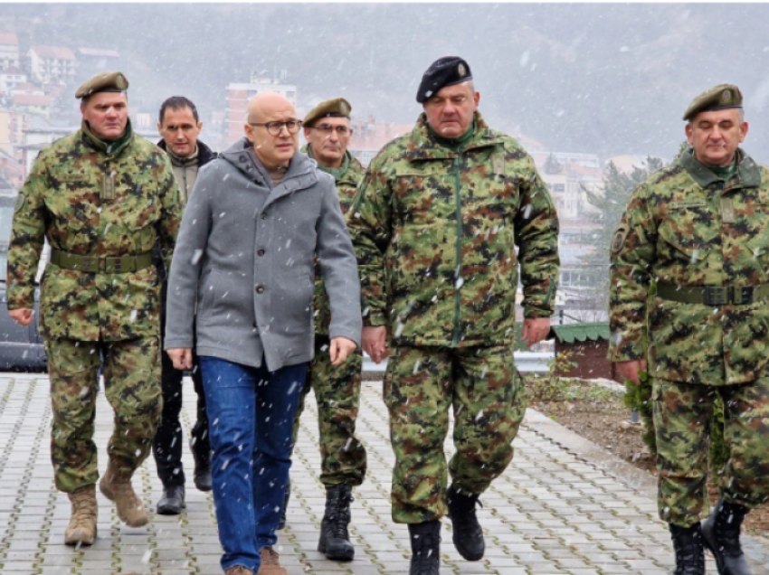 Vuçeviq i shqetësuar për nënshkrimin e marrëveshjes ushtarake ndërmjet Kosovës dhe Turqisë: Për çka po armatoset ushtria e Kosovës?