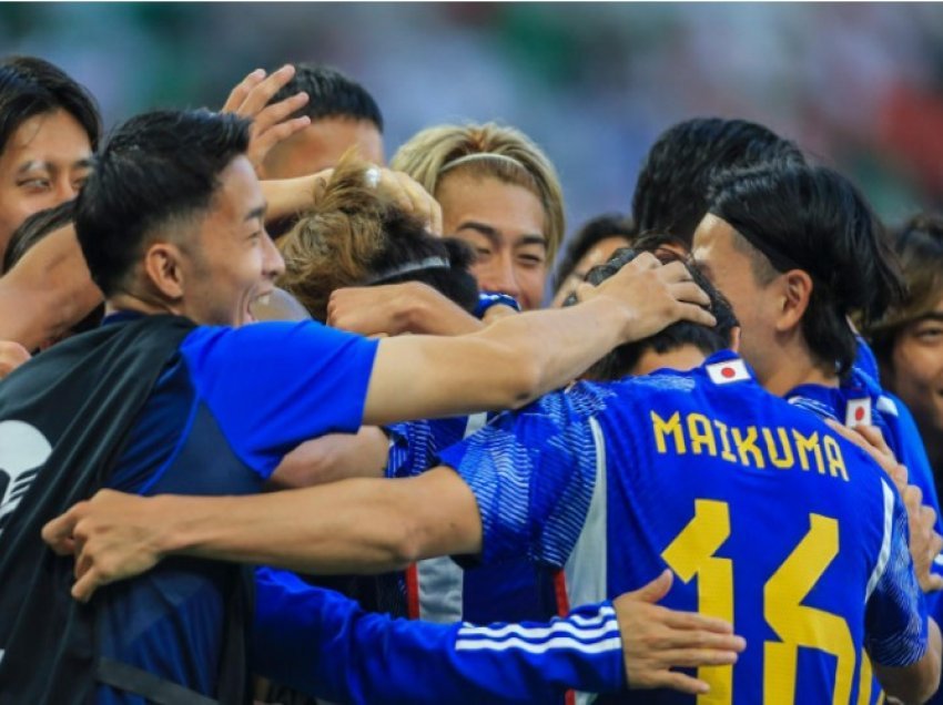 Japonia kalon në çerekfinale të Kupës së Azisë