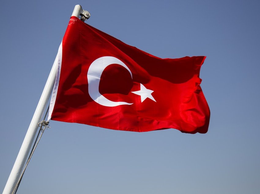 Tërmet i fortë në Turqi, sa ishte magnituda dhe epiqendra