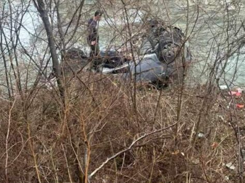 E dhimbshme: Ky është burri që humbi jetën tragjikisht në Prizren pasi ra me veturë në lug të lumit