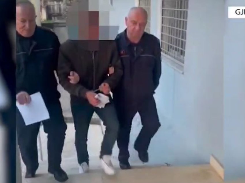 U kap në flagrancë duke vjedhur në një lokal, arrestohet 28-vjeçari në Gjirokastër