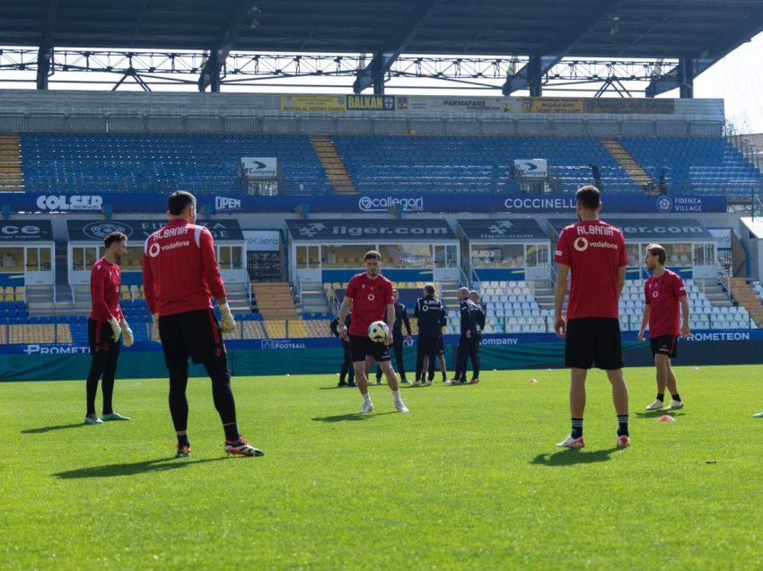 Kombëtarja e Shqipërisë po përgatitjet për duelin ndaj Suedisë