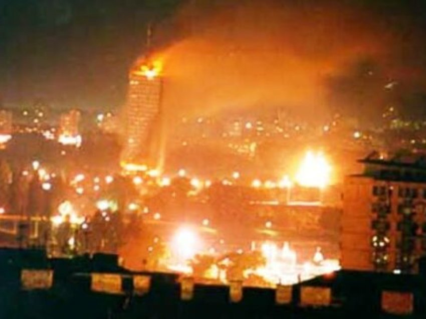 QUINT’i dhe Norvegjia në Beograd për bombardimet: Sulmuam për ta ndalë abuzimin e Millosheviqit me civilët në Kosovë