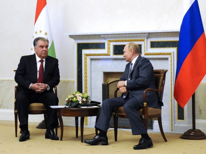 Putin zhvillon bisedë telefonike me presidentin e Taxhikistanit pas sulmit në sallën e koncerteve