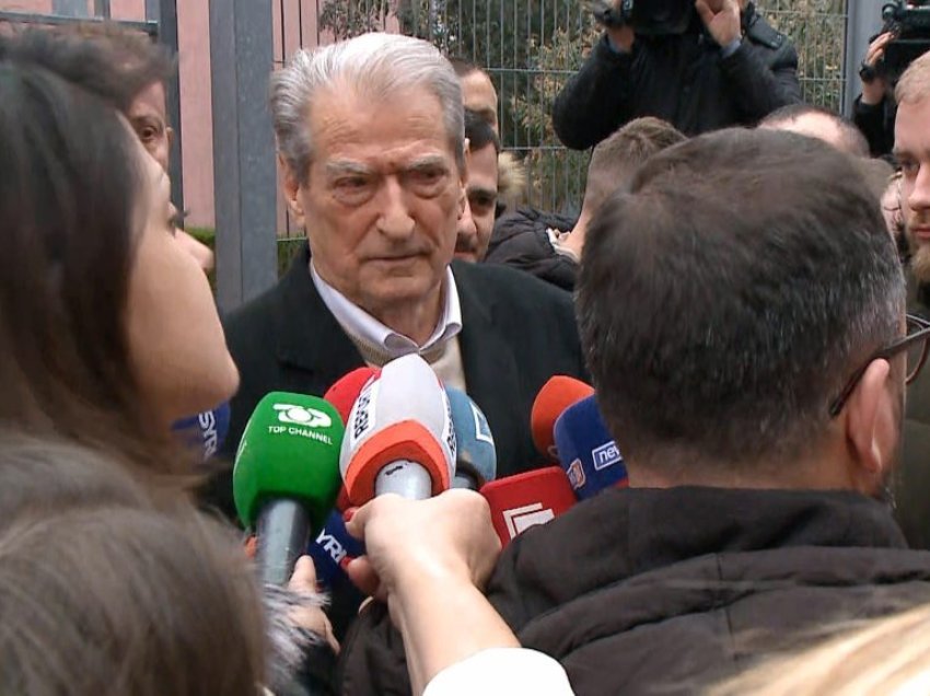 Berisha kërkon kthimin në Kuvend/ Apeli i Gjykatës së Posaçme shqyrton sot kërkesën e ish-kryeministrit