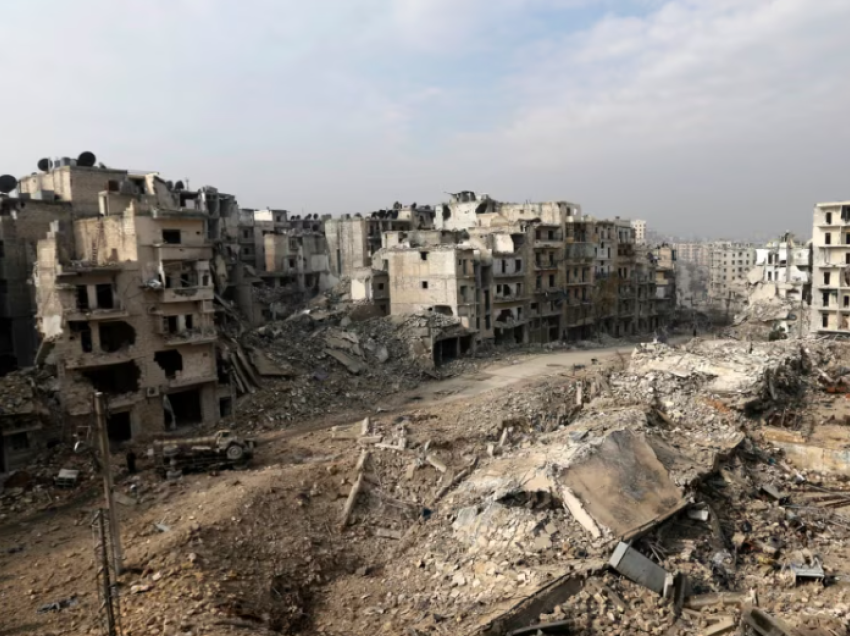 Shkon në mbi 50 numri i viktimave nga sulmet izraelite në Siri