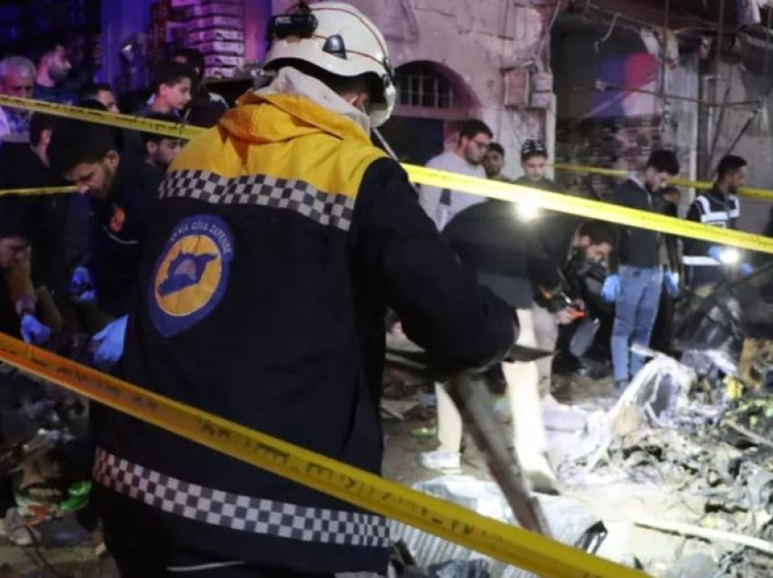 Shtatë të vdekur pas shpërthimit të një autobombe në një treg të Azazit të Sirisë