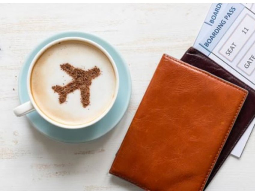 Ja pse nuk duhet të porosisni kafe apo çaj, në avion!