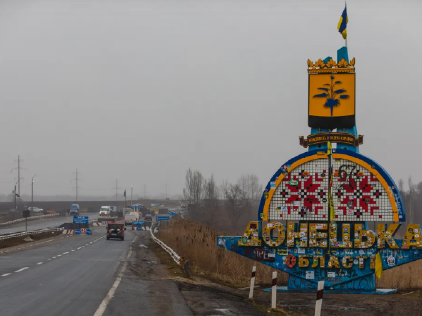 Prokurorët: Sulmi ajror rus në Kostiantynivka në rajonin e Donetsk plagosi 4 persona
