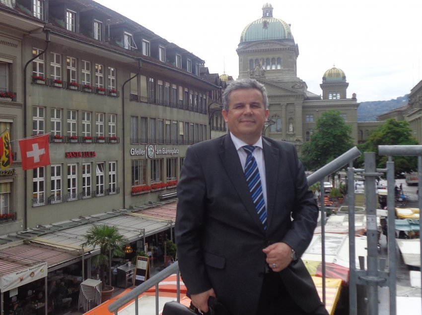 Sipas mediave zvicerane Nefail Maliqi, kandidati i parë për ambasador të Kosovës në Bern. Por, ja pse ai e kishte refuzuar..