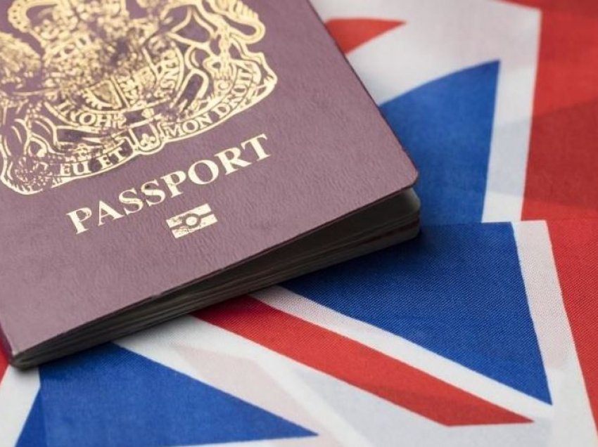 BM vendos regjimin e vizave për të huajt, përfshirë qytetarët e BE-së