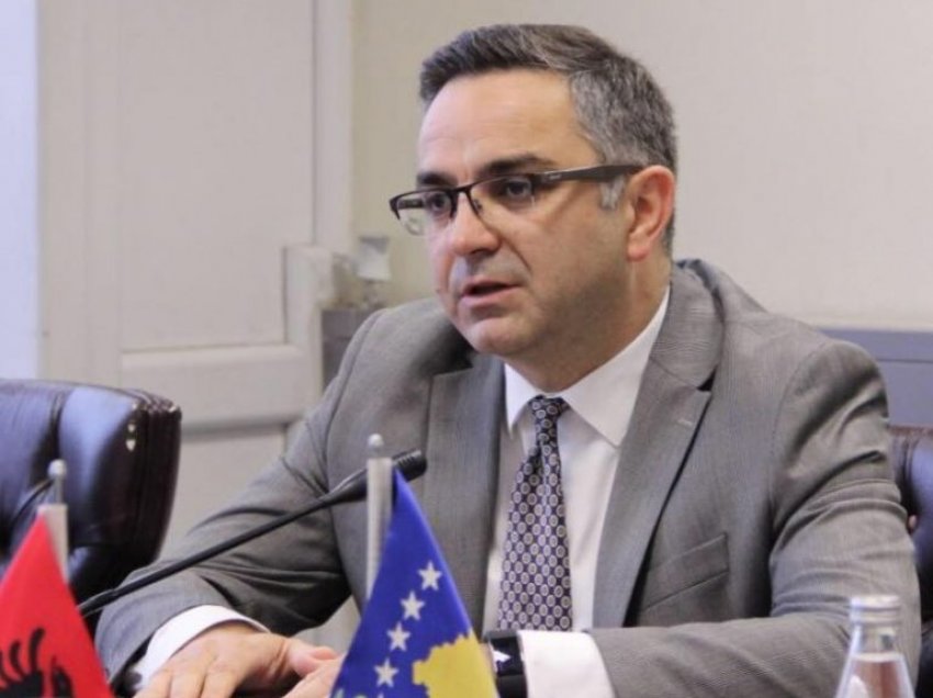 Tahiri kundër deklaratës së Ahmet Isufit se “AAK-ja dëmtohet nëse Haradinaj bëhet president”