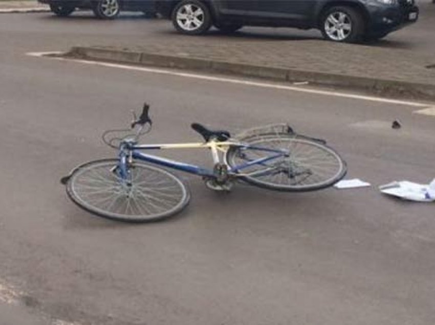 Përplasi me “Audi” drejtuesin e biçikletës në Durrës, pranga të riut nga Tirana