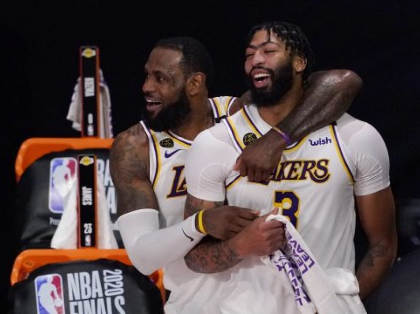 Pas “Mbretit” James, Lakers rinovojnë edhe me Davis, 190 milionë për 5 vjet!