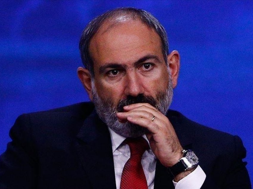 Opozita armene i jep ultimatum kryeministrit Pashinyan