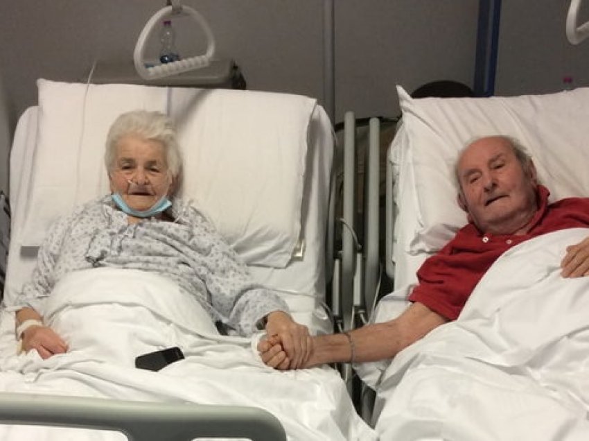 Foto prekëse nga dhoma e spitalit, çifti i 90-vjeçarëve fiton betejën me COVID-19