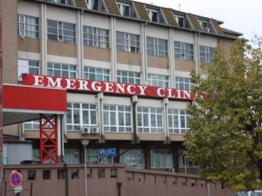 Vdes 40 vjeçari që u rrëzua nga lartësia 6 metra në Prishtinë 