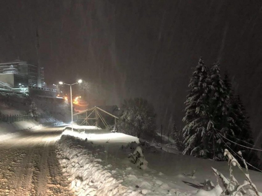 Borë në Maqedoni: Ja sa centimetra borë ka ra në Kodrën e Diellit 