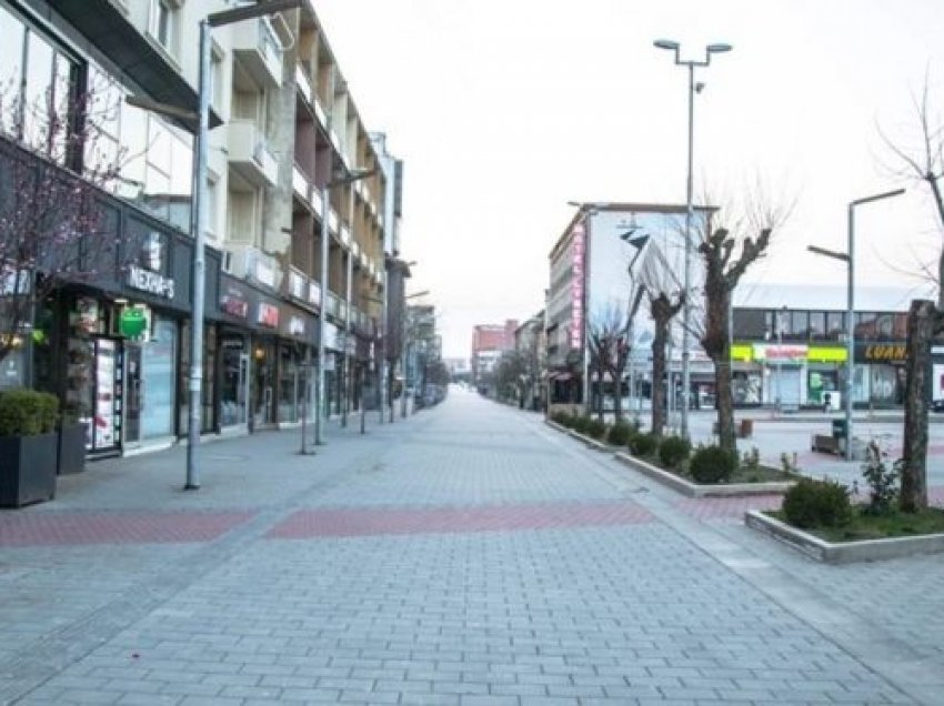 Drejtori i Urbanizmit në Ferizaj thotë se ndërtimi i spitalit është zvarritur pa nevojë