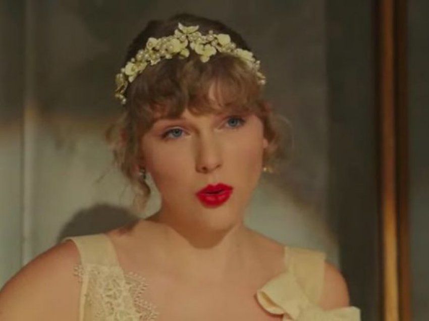 Stilimin i flokëve të Taylor Swift është modeli që iu duhet për ditën e dasmës