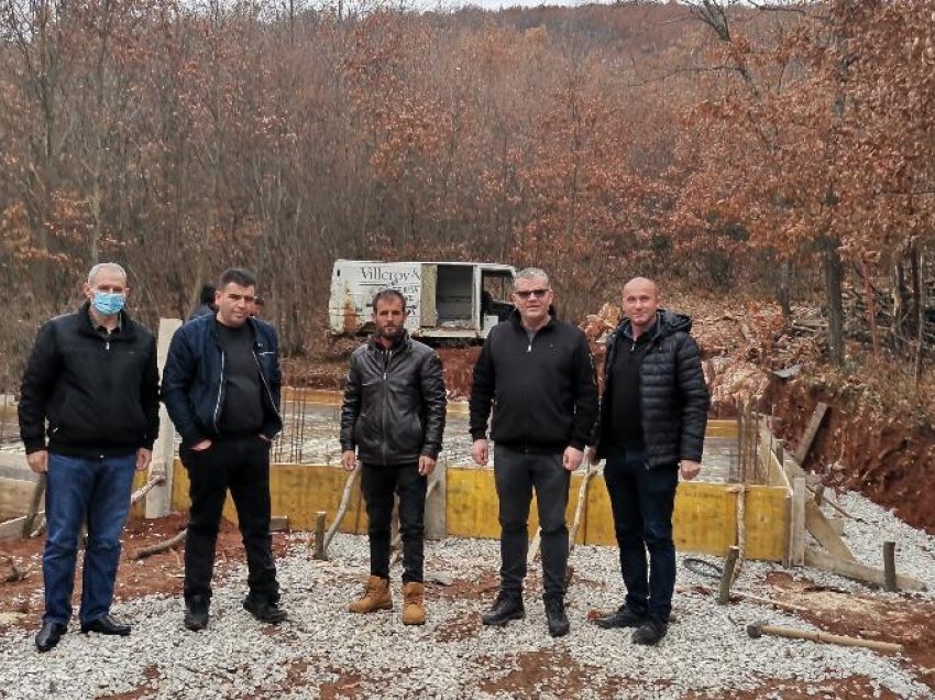 Komuna e Malishevës ka filluar ndërtimin e shtallave për bagëti