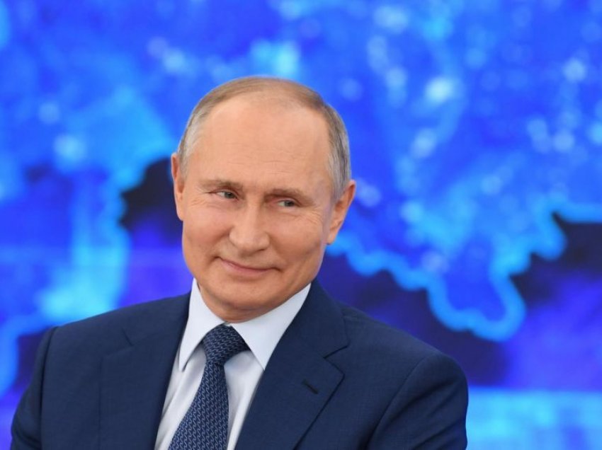 Putin frikësohet ta marrë vaksinën Sputnik V