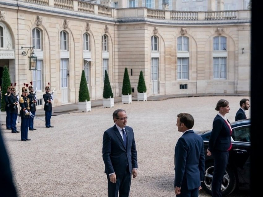 Hoti i uron shërim të shpejtë presidentit Macron