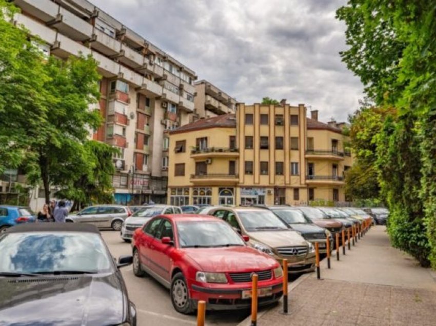 Tetovë: Intensifikohen ndjeshëm aktivitetet e kontrollit në lidhje me parkimin në qytet