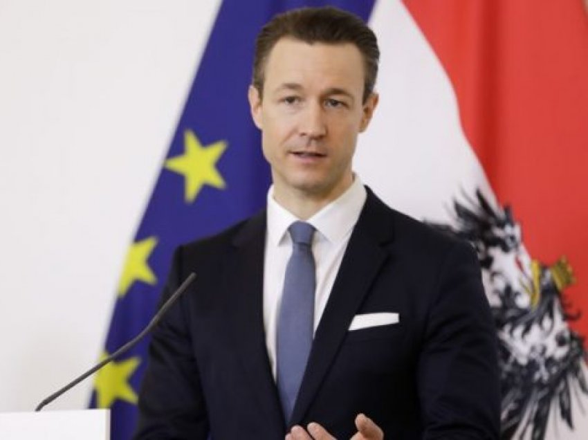 Austria planifikon 1 miliard euro shtesë për t’i ndihmuar bizneset e prekura