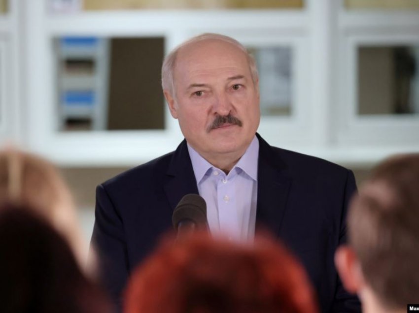 Vazhdojnë protestat kundër Lukashenkës