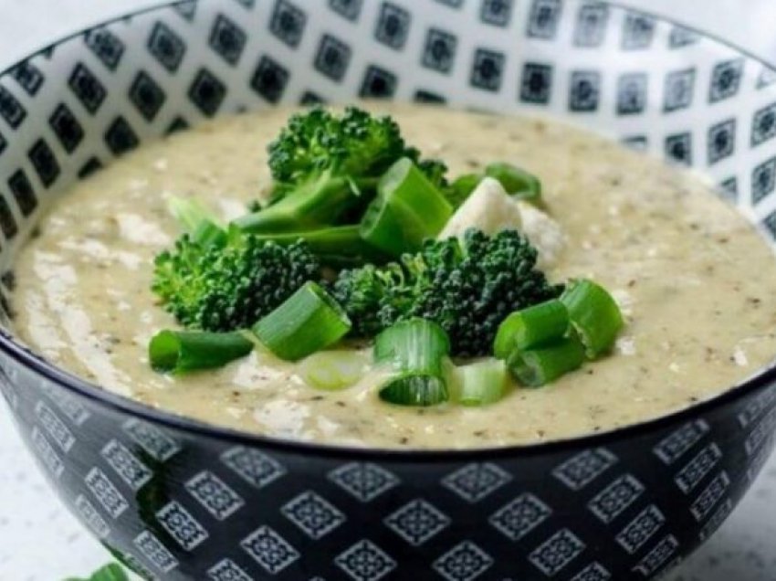 Krem-supë me brokoli, një kënaqësi e shijshme me pak kalori