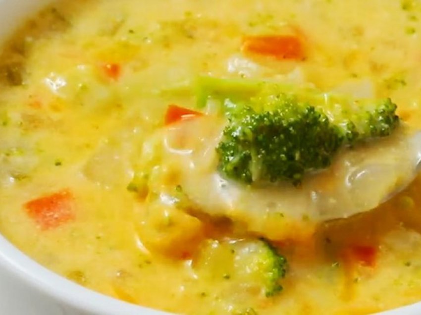 Receta e ditës – Supa me brokoli dhe patate