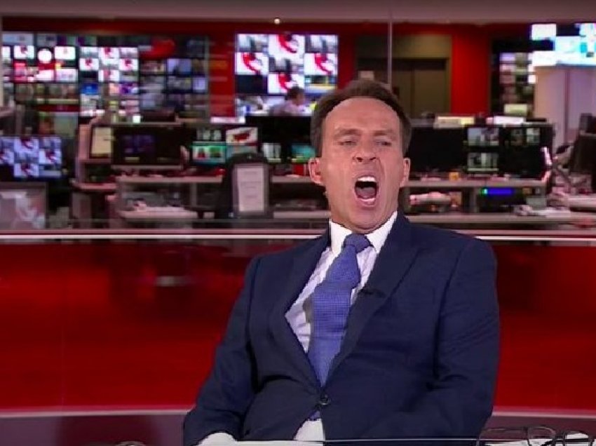I përgjumur gjatë live-t, spikeri i BBC kërkon falje ndaj ndjekësve