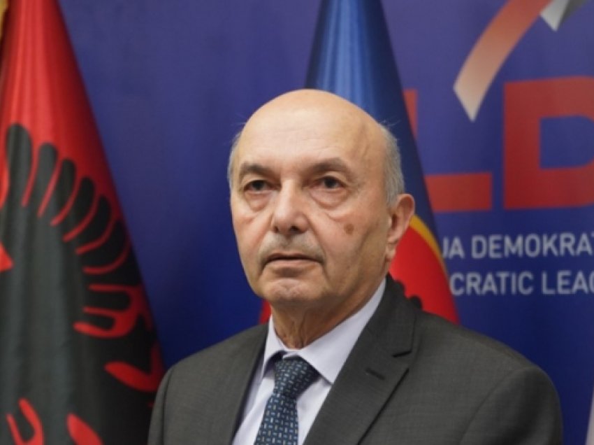 Isa Mustafa tregon se a do të bëjë LDK-ja koalicion me një parti të madhe
