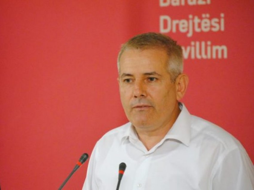 Xhelal Sveçla: Pas shkarkimit të Agim Veliut, kasafortat e sigurisë të Ministrisë i gjeta thatë