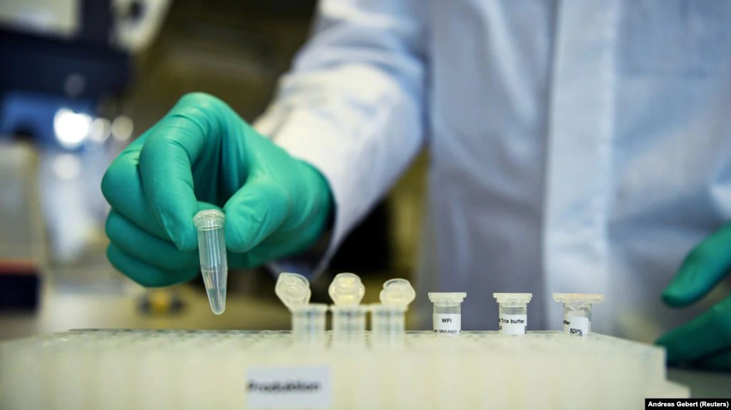 Gjermania regjistron rastin e parë me variantin e ri të koronavirusit