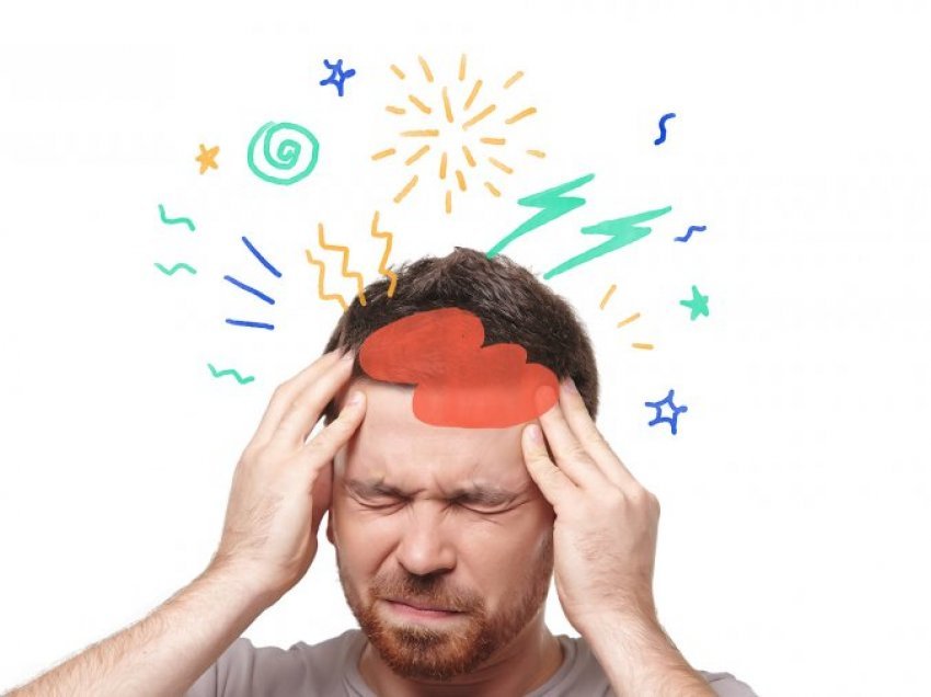 Dhimbja e kokës pas dehjes mund të zbutet në mënyrë natyrale