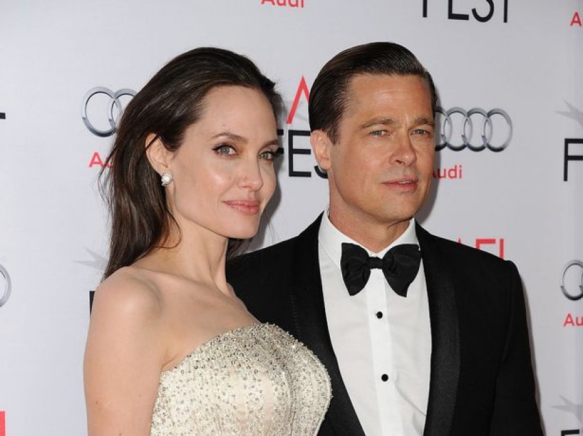 Po ‘luftojnë’ për kujdestarinë e fëmijëve, por Brad Pitt dhe Angelina Jolie marrin këtë vendim për Krishtlindje