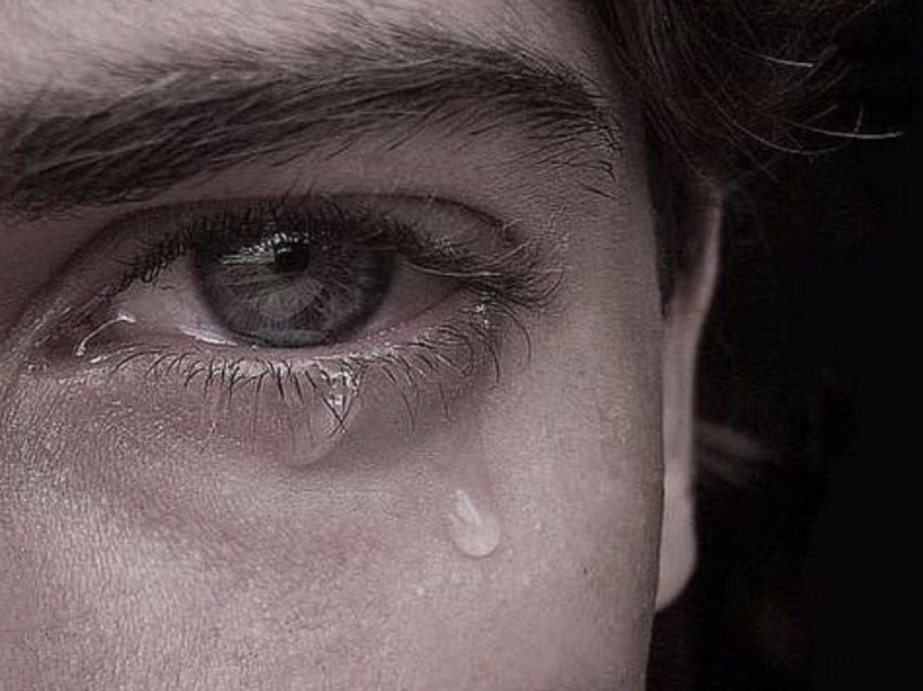 Sipas psikologëve, njerëzit që qajnë shumë kanë këtë tipar unik të personalitetit