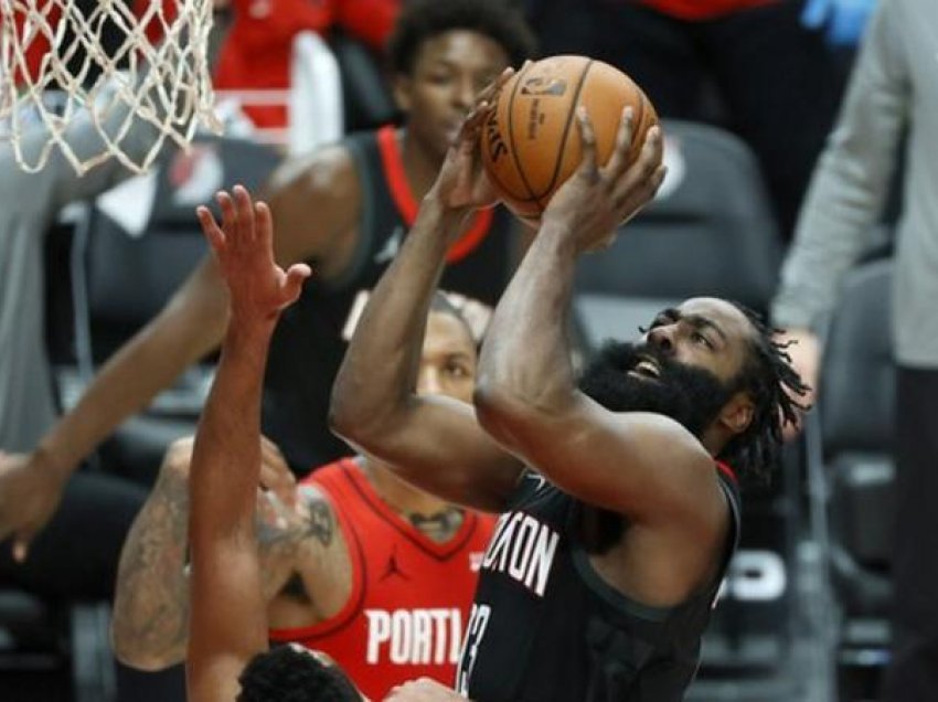 Huston Rockets fillojnë sezonin me humbje
